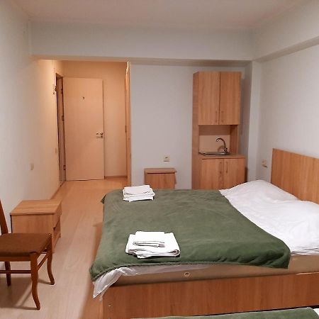 Amadeus Hotel Тбилиси Экстерьер фото