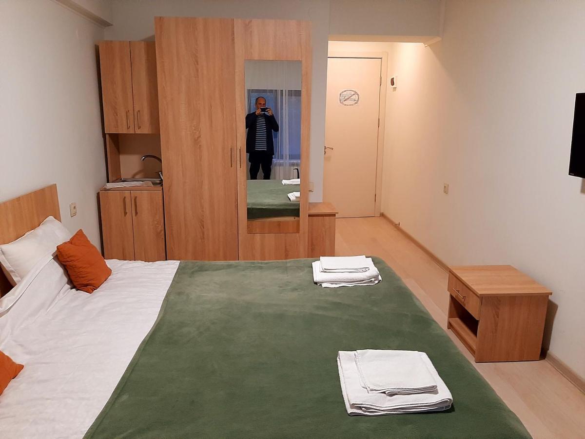 Amadeus Hotel Тбилиси Экстерьер фото